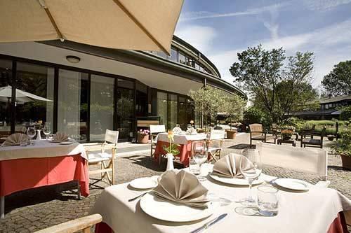 Country Hotel Borromeo Peschiera Borromeo Restaurant photo